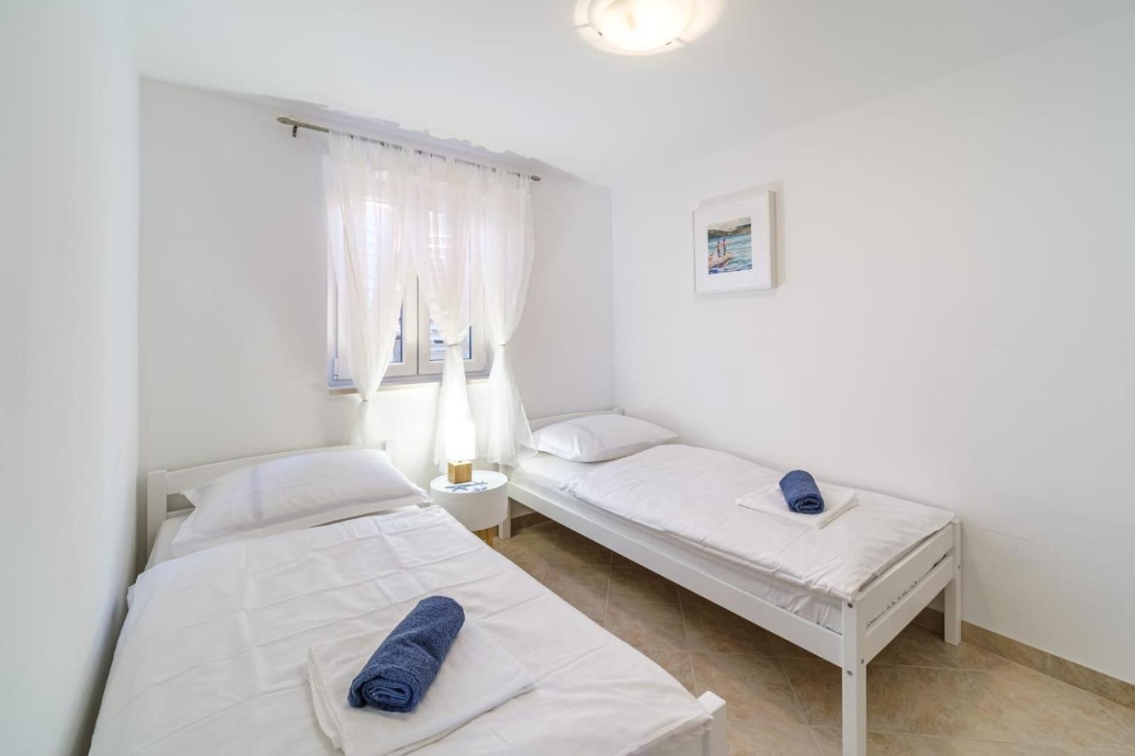 Apartmani P&S スペタル エクステリア 写真